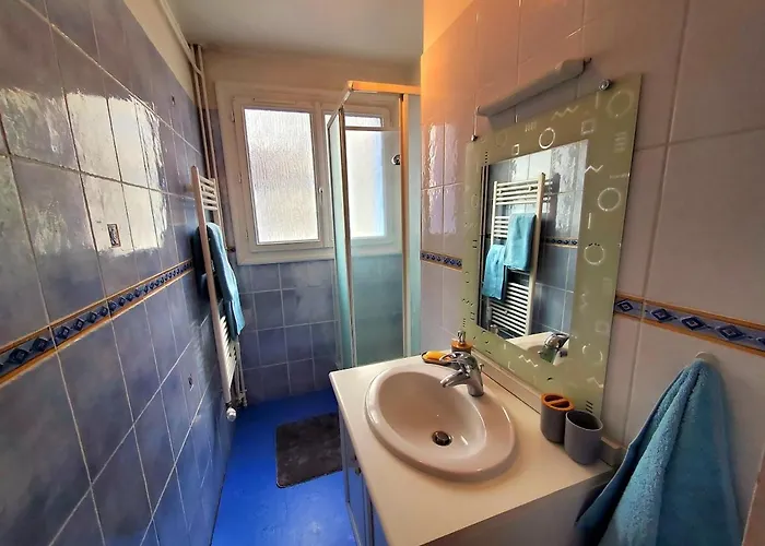 Апартаменты - 57m2 - Centre Монлюсон